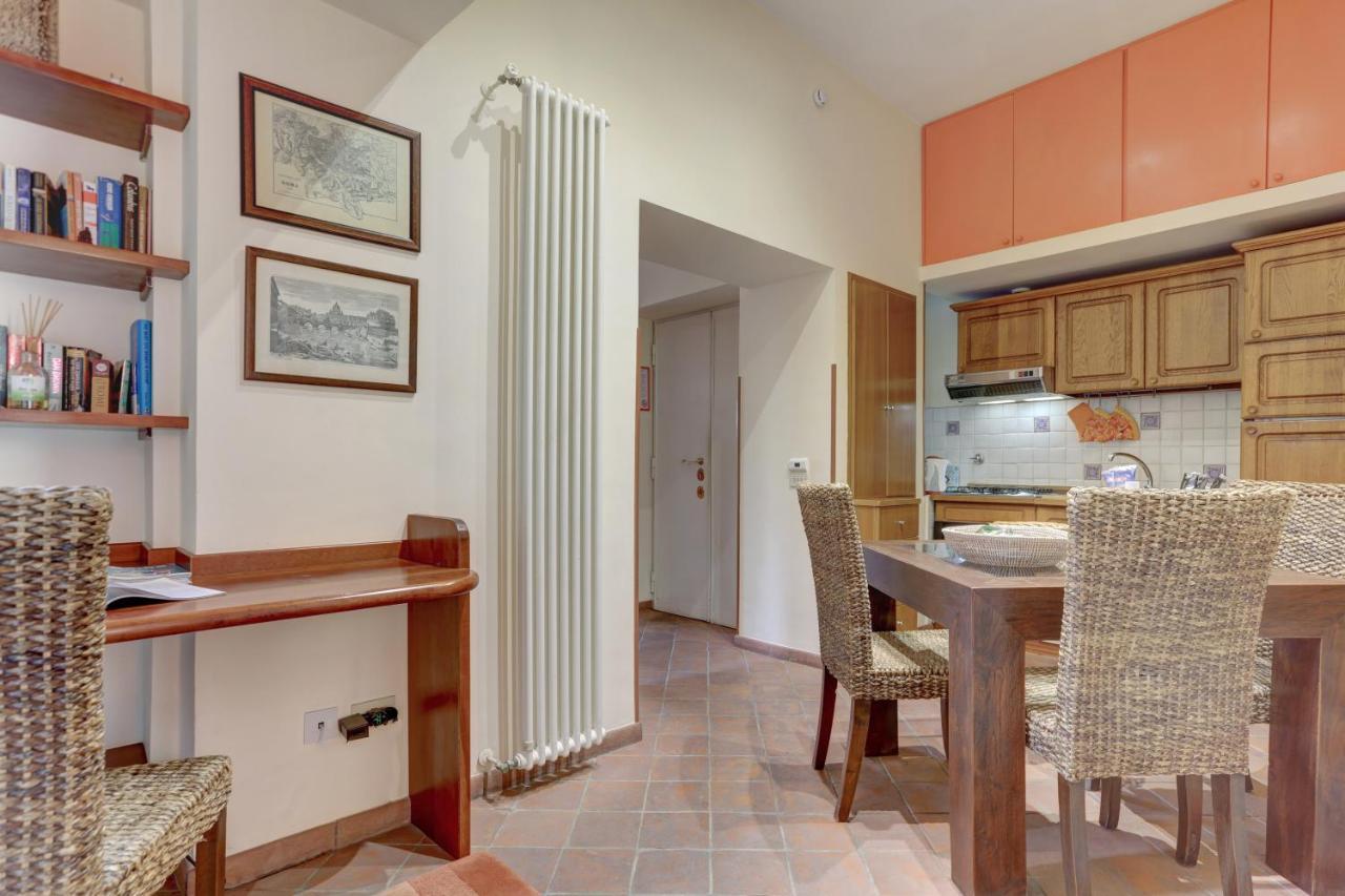 Colosseo Residenza Sette Sale Рим Экстерьер фото